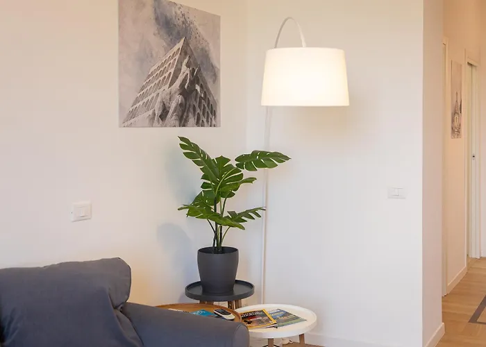 Colosseo Modern By Rental In